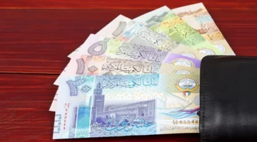 كسر حاجز الـ152 جنيها.. سعر الدينار الكويتي مقابل الجنيه اليوم الجمعة 17 مايو بعد الارتفاع الأخير