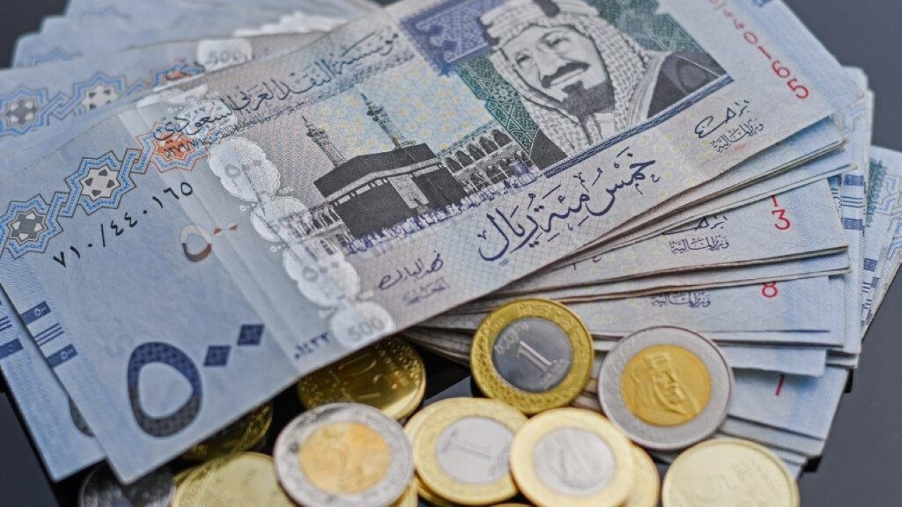 في النازل.. مفاجأة في سعر الريال السعودي مقابل الجنيه اليوم الاثنين 13 -5-2024 في البنوك