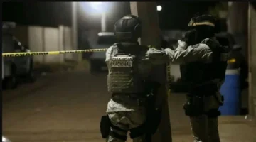 صدمة الملاعب دماء على ملعب بالمكسيك قبل كأس العالم