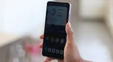 أثار هاتف Galaxy S26 Ultra جدلاً كبيراً بسبب شاشته “المضادة للتجسس”.