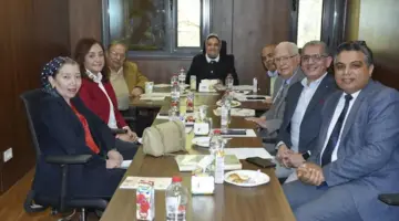 تأهيل الطلاب وانتداب فنيين.. قرارات جديدة لمركز النانو تكنولوجي جامعة عين شمس