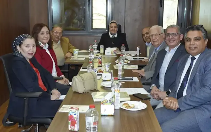 تأهيل الطلاب وانتداب فنيين.. قرارات جديدة لمركز النانو تكنولوجي جامعة عين شمس