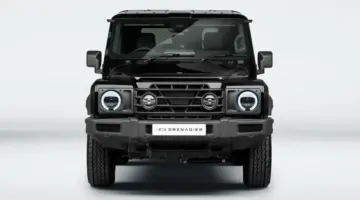 ساعة إينيوس غرينادير بلاك إيديشن 2026 الجديدة: إنها هنا لتثبت لك بأن الأسود هو لون المقاومة الجديد