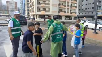 متطوعو مبادرة “الشرطي جارك” يساندون الجهود الحكومية خلال المنخفض