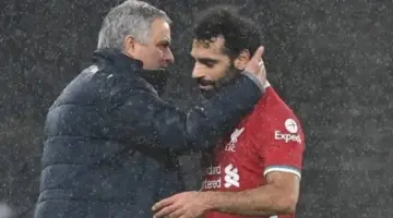 مورينيو يدافع عن محمد صلاح وينتقد جيمي كاراجير