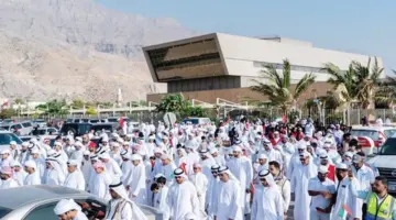 «رأس الخيمة للشباب» يرفع علم الدولة خلال فعالية «فخورين بالإمارات»