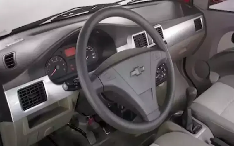 «سيارات أكل العيش» تشتعل بالسوق المصري وشيفرولية N300 تتصدر الموقف