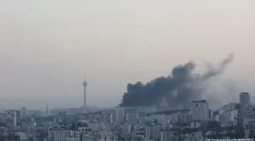 إسرائيل تقصف بنى تحتية في طهران وإيران تضرب تل أبيب
