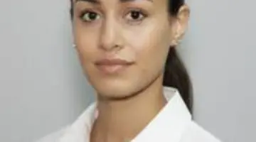 إفريقيا و«الأغلال الذهبية» | الخليج، صحيفة يومية تصدر عن دار الخليج للصحافة والطباعة والنشر بمدينة الشارقة في دولة الإمارات العربية المتحدة، تأسست عام 1970 على يد الشقيقين المرحومين تريم عمران تريم وعبدالله عمران تريم