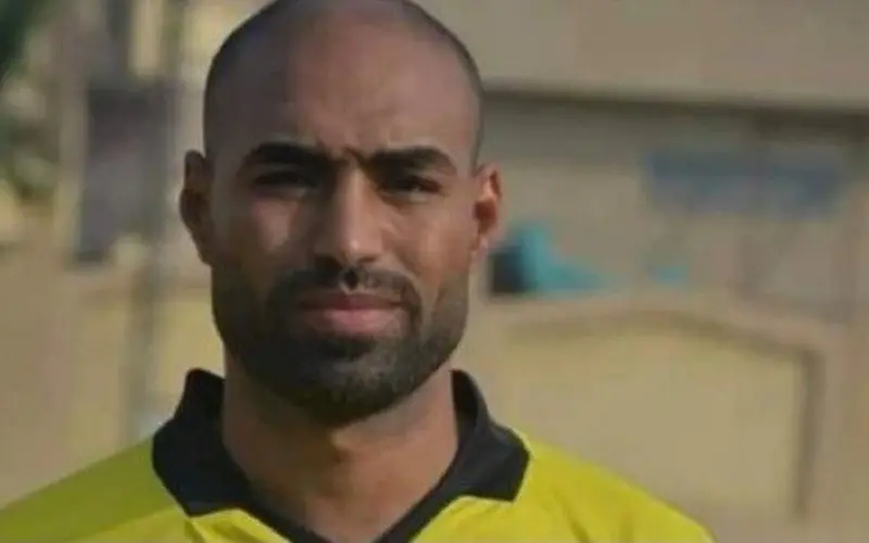 اخبارك نت | «بسبب هاتف محمول» استبعاد طاقم حكام مباراة طنطا والاتصالات في دوري المحترفين