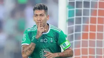 الأهلي يوضح حقيقة مفاوضاته لضم فيرمينو