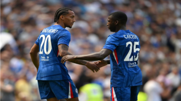 القنوات الناقلة لمباراة تشيلسي وبرايتون الليلة.. اضبط التردد وتابع البريميرليج مباشرة