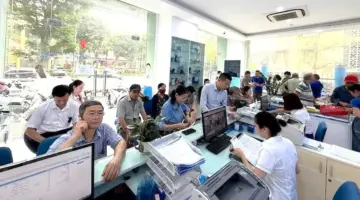 بدأ توحيد بيانات مشتركي خدمات الهاتف المحمول وفقًا للوائح الجديدة.