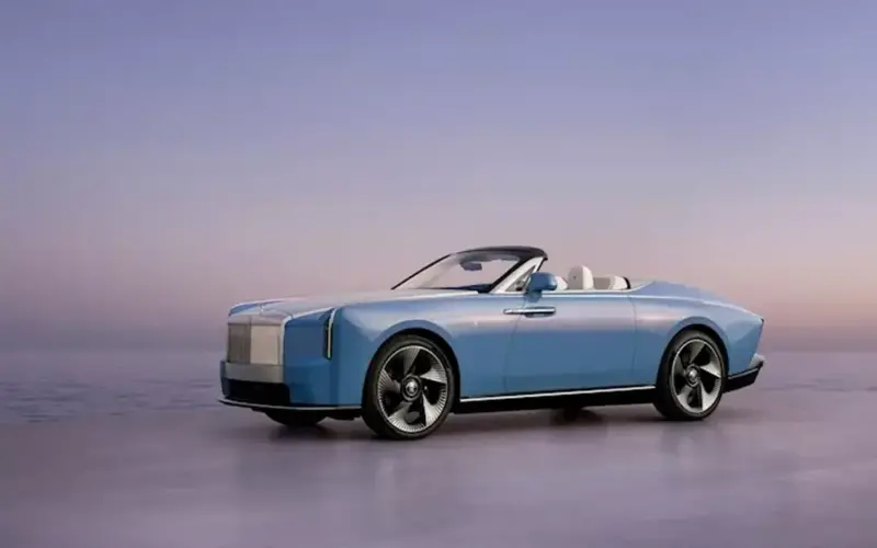 بـ100 نسخة فقط.. رولز رويس تعلن عن خطتها للسيارات الكهربائية الكابريو