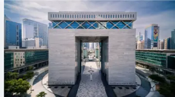 بلومبيرغ: دبي تمنح صناديق التحوط مرونة للتأقلم مع تداعيات الحرب