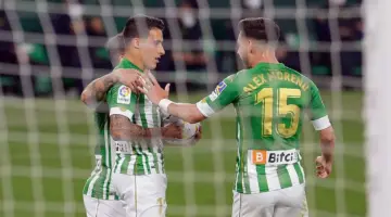 تشكيلة ريال بيتيس أمام جيرونا في الدوري الإسباني