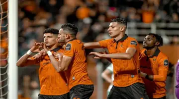 تعادل سلبي بين نهضة بركان والجيش الملكي في الشوط الأول بدوري الأبطال