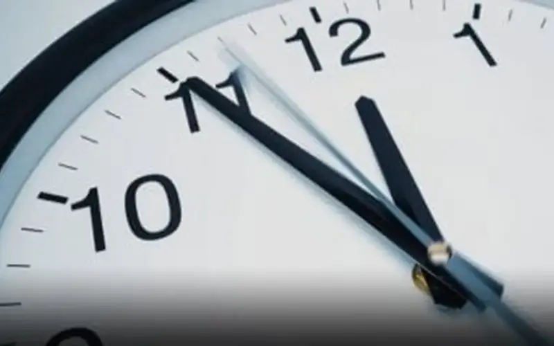 تعديل التوقيت الصيفي في مصر 2026.. هل ستتغير ساعة هاتفك تلقائيًا؟