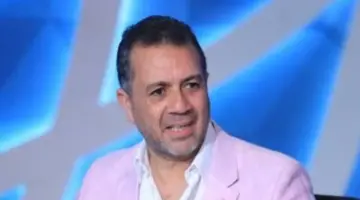 تعليق مفاجئ من أحمد الخضري بشأن دعوة ياسين منصور لنهائي الكونفدرالية