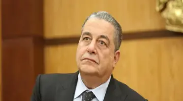 تفاصيل مكالمة ياسين منصور وممدوح عباس بخصوص حضور نهائي الكونفدرالية