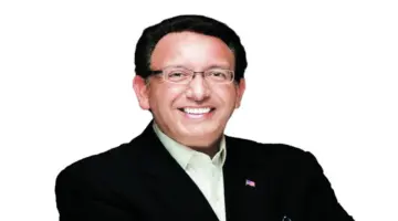 دبي ترسّخ نموذجاً اقتصادياً عالمياً قائماً على المثابرة وصناعة الفرص