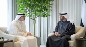 رئيس الدولة ووزير الخارجية الكويتي يناقشان تطورات الأوضاع والاعتداءات الإيرانية الإرهابية