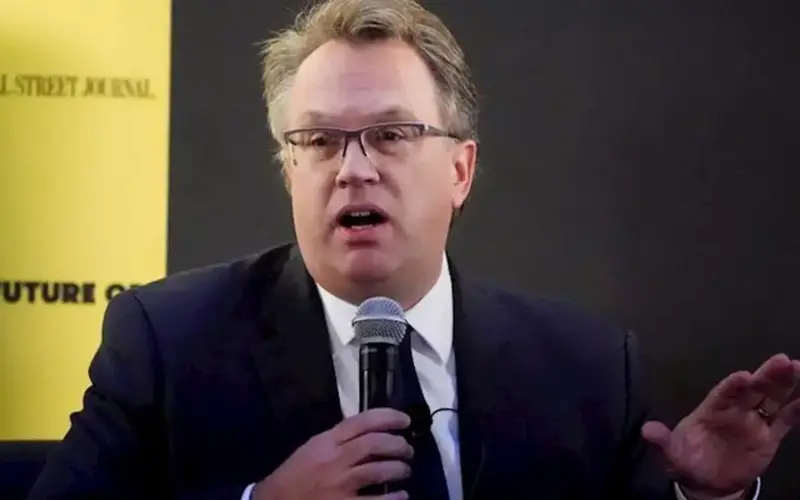 رئيس المركزي الأمريكي يتوقع صعود التضخم إلى 2.75% تحت ضغط الحرب