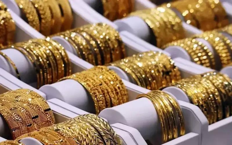 سعر الذهب اليوم في مصر يتراجع بحلول التعاملات المسائية.