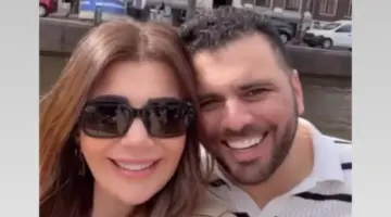 عماد متعب يخطف الأنظار بصحبة زوجته في أحدث ظهور