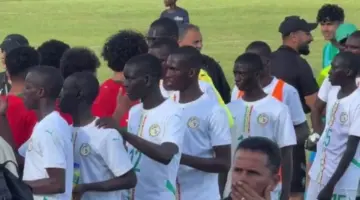 لفتة إنسانية نادرة من لاعبي السنغال بعد الفوز على المغرب في كأس إفريقيا للمدارس