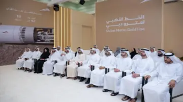 محمد بن راشد يعلن تدشين الخط الذهبي لمترو دبي