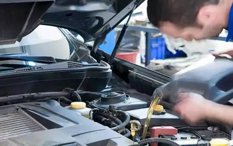 موجة غلاء تضرب زيوت السيارات بمصر| ومسؤول: “أمر طبيعي وقد ترتفع مجددا”