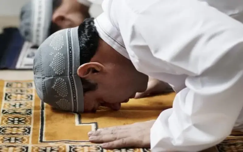 موعد أذان الفجر.. مواقيت الصلاة غدًا الأربعاء 15 أبريل «بالقاهرة والمحافظات»