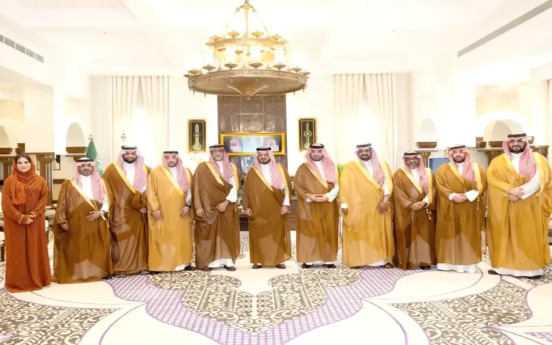 نائب أمير مكة يستقبل عبدالله كامل وأعضاء غرفة مكة – أنباء السعودية