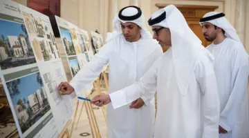 هزاع بن زايد يطّلع على مستجدات المشاريع والبرامج السكنية في مدينة العين
