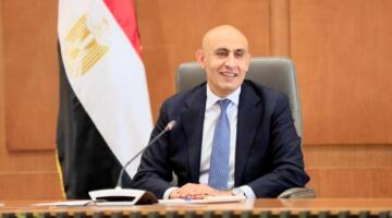 وزير التعليم يتوجه إلى المملكة المتحدة للمشاركة في المنتدى العالمي للتعليم بلندن