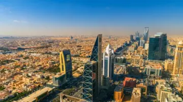عاجل: هل تعلم أن أسعار العقارات والإيجارات تنهار في الرياض؟ القرار الخطير الذي اتخذته الحكومة يزيد المعروض 30% ويخفض الأسعار 15%… حان وقت الشراء!