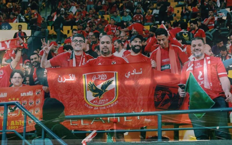 3 ملايين دولار.. فرج عامر يزف خبرًا سارا لجماهير الأهلي قبل انطلاق كأس العالم
                                                
                                                
                                                    22/05/2026 06:17 ص
                                                
                                                
                                                    أكد المهندس فرج عامر أن النادي الأهلي سيكون من أكثر الأندية استفادة ماليًا من مشاركة لاعبيه في بطولة كأس العالم، مشيرًا إلى أن النادي الأحمر ينتظره عائد مالي كبير خلال الفترة المقبلة.