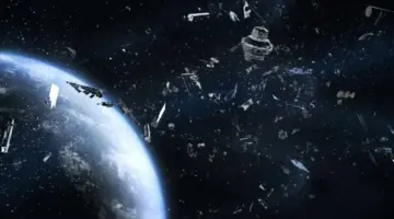 33 ألف جسم فضائي يدور حول الأرض