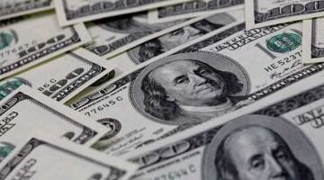53.25 جنيه سعر الدولار اليوم الأحد فى البنك الأهلى المصرى