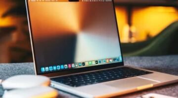 أبل تستعد لتحسين واجهة Liquid Glass وإضافة ميزات جديدة داخل تحديث macOS 27 – 25H