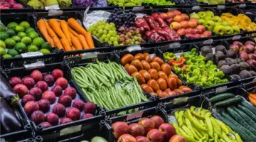 أسعار الفاكهة والخضروات اليوم الثلاثاء 19 مايو 2026 داخل سوق العبور