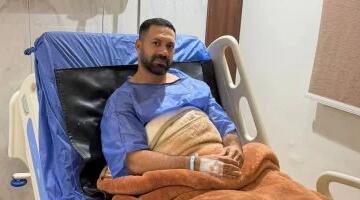 إصابة حسنى عبد ربه أثناء ذبح الأضحية وخياطة يده اليسرى 15 غرزة