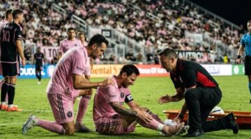 إنتر ميامي يكشف في بيان رسمي تفاصيل إصابة ميسي قبل كأس العالم
                                                
                                                
                                                    26/05/2026 12:00 م
                                                
                                                
                                                    أعلن نادي إنتر ميامي الأمريكي تفاصيل الإصابة التي تعرض لها النجم الأرجنتيني ليونيل ميسي، خلال مواجهة الفريق أمام فيلادلفيا يونيون