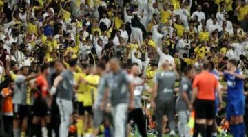 اشتباكات بين جماهير النصر والهلال بعد ديربي الرياض في الدوري السعودي  منذ حوالي 5 ساعات