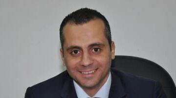 الأهلي يحسم مصير صفقات الصيف بعد عودة عصام سراج الدين من الحج