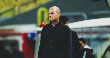 الأهلي يستعد لجولة مفاوضات هامة مع محامي توروب لفسخ العقد