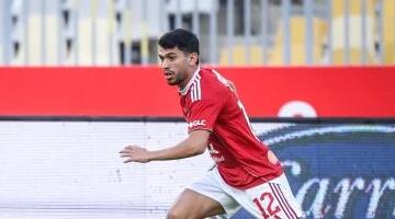 الأهلي يستقر على بيع محمد شكري وعودة كريم الدبيس في الصيف