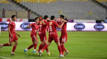 الأهلي يفتح ملف الراحلين بتسويق 17 لاعبًا معارًا لتوفير مكان للصفقات الجديدة 31/05/2026 03:25 م بدأت إدارة النادي الأهلي التحرك مبكرًا لحسم ملف اللاعبين المعارين والعائدين إلى صفوف الفريق،