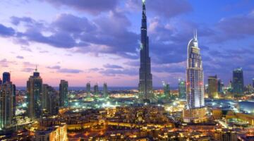 الإمارات العربية المتحدة ستنسحب من تحالف أوبك+ في مايو مما يوجه ضربة قوية للتكتل النفطي.